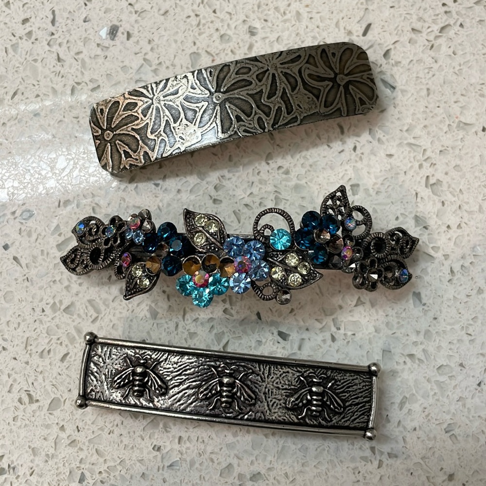 Bundle of 3 Metal Hair Snap Clips With Flowers, Bees, Rhinestones, Gems
